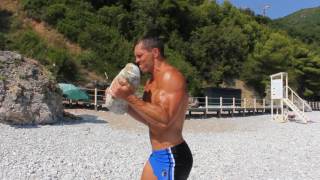 Workout on a beach + posing. Natural bodybuilding.