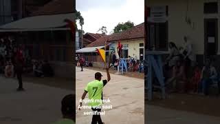 pemain dan penonton teriak dan terkejut kejadian teraneh di semifinal voli tarkam #shots #voli