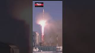 Russia LAUNCHES Soyuz rocket with dozens of satellites