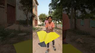 Bacha Ne Muja Patang Da Diya 🪁 #kiteflying #kite #patangbazi #patang #shorts