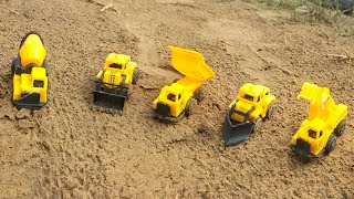 trian tractor wala cartoon | toy helicopter ka video | jcb, crane, bus, truck, color toys video#jcb