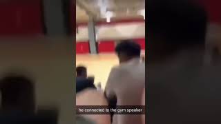 Connecting to the speaker in gym class 😂