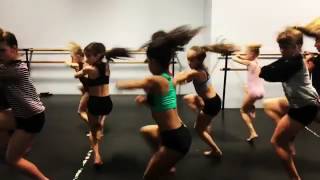 Project 21 never let him next to me ( Molly long choreography)