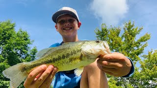 Fishing with homemade senkos! (Underwater footage)