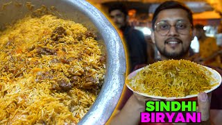 Karachi Ki Sabse Unique Sindhi Biryani | Hidden Ramzan Street Food Of Karachi 😍