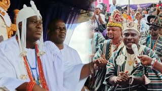 WATCH HOW POWER OONI OF IFE HIS, SEE HOW HIGH CHIEF PRAISE AND GREET OONI