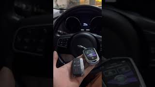 Jaguar F-Pace 2016 2 adet keyless go özellikli (anahtarsız giriş çıkış) ve otomatik cam kapama