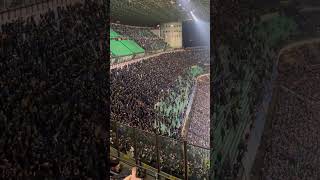 Atmosfera a San Siro durante Inter-Genoa prima del gol di Asllani😉