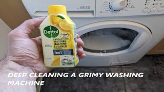 Deep Cleaning a Washing Machine