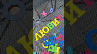 Какие сложные эти девчонки 🤪 подари-подари 😅 #жиза #юмор