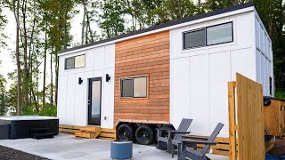 Absolutely Gorgeous Leda Tiny House with Twin Loft Cozy Interior