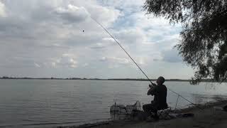 Дебют с фидером на водохранилище.