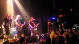 Less Than Jake "The Ghosts of Me and You" LIVE - Less Than Jake Plays The Ghosts of Me and You