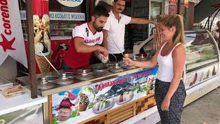 Best of Turkish ice cream show. Maraş dondurmaci şovu. En iyi Alman turist sakasi.