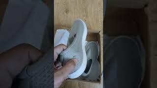 Unboxing/Review of Allbirds Tree loungers (an.avg.consumer)[Urdu]