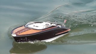 RC boat - luxury yacht Lugano (Riva Rivarama 44) - MHD Scientific - Ansmann