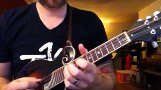 Mandolin lick in D - Cascading Cadence