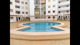 - A sunny 2 bedroom apartment for sale in Calpe, Costa Blanca, 200 meters from Playa Arenal.