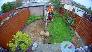 Rebuilding my garden (Mini Digger)