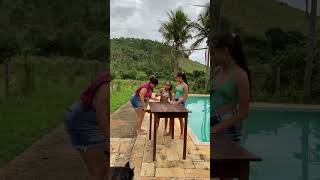 DESAFIO NA ÁREA DA PISCINA COM ELAS#brincadeirasnapiscina #poolchallenge #challenge