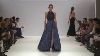 APUJAN SS2017 in London Fashion Week :An Ancient Summer Night's Dream HD