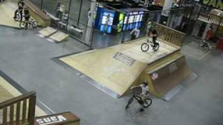 Trey Jones doing Alleyoop Transfer @ Vans Skatepark Orlando 12/23/08