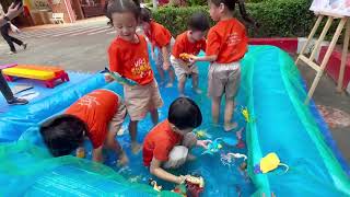 UNDER THE SEA - BA THANG HAI KINDY