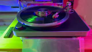 KHAMOSH NIGAHEN MOVIE , CHALO AAJ CHALEN , KISHORE KUMAR, RAVI , CLEARAUDIO CONCEPT TURNTABLE