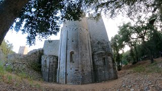 Monti dell'Uccellina   Rovine di San Rabano - Perfetto scenario per "Game of Thrones"