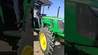 tractor modified showroom halvad mo.9913103373