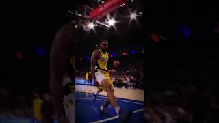 Obi Toppin between the legs DUNK pacers 🏀#nba#shorts #obitoppin