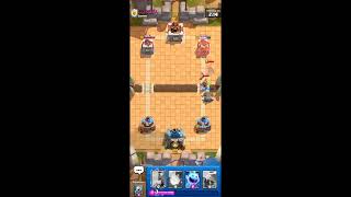 Jugando clash royal