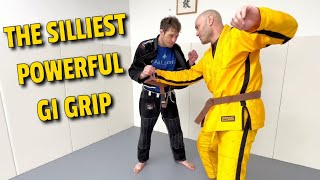 BJJ standing grips 3: controlling your opponent by untucking his jacket