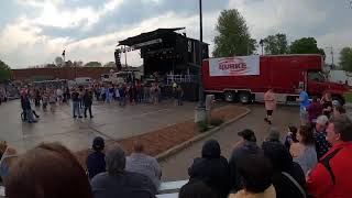 LIVE: Pizza Pie Looza featuring Aaron Tippin, Sammy Kershaw, & Collin Raye