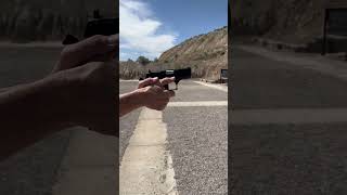 Magnum research baby eagle 9mm #babyeagle #shooting