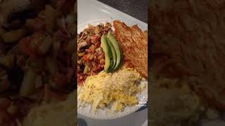 cómo preparar desayuno#fyp#tiktok#viral#foryou#desayuno#parati#recetas