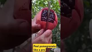 How to peel pomegranate the right way...subscribe for more tips thanks 😊