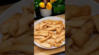 layered namak paray.. #namakparay #snacks #mathri #food #shorts  #shortsvideo #short #viral #trend