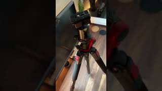 Unboxing the Neewer 72inch camera tripod