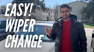 How to replace windshield wiper in a Car (Volkswagen Jetta) ?