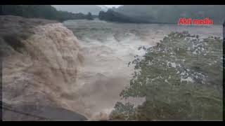 Athirapalli Water Falls During a hevy Rain/ അതിരപള്ളി വെള്ളച്ചാട്ടം