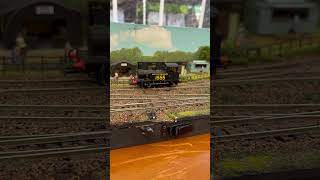 OO gauge p class backing into wagons