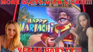 HAPPY MARIACHI W/VICKIE IN VEGAS!!! PLUS WONDER 4 TOWER BUFFALO #VEGAS