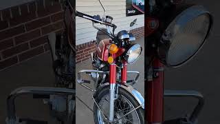 Not often do you see a lineup like this one! #vintage #motorcycle #retro #honda #kawasaki