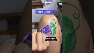 Quick tutorial for painting a bunch of grapes using face paint!