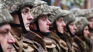 Man Hears 2 Soldiers Whisper On The Plane, And Quickly Calls The Flight Attendant | Unknown Facts