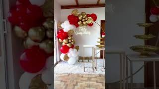 Decoración de 15 años 🥰❤️ #arcodeglobos #rojo #dorado #blanco #fiesta #15años