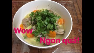 Nấu canh khoai tây với xương heo thật đơn giản.