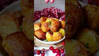 The best ever CHRISTMAS ROAST POTATOES!!! 😍🎄🥔 #shorts #food