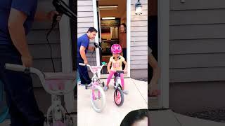 dad and baby brother pranks on mom #funny #youtubeshorts #shorts #shortvideo